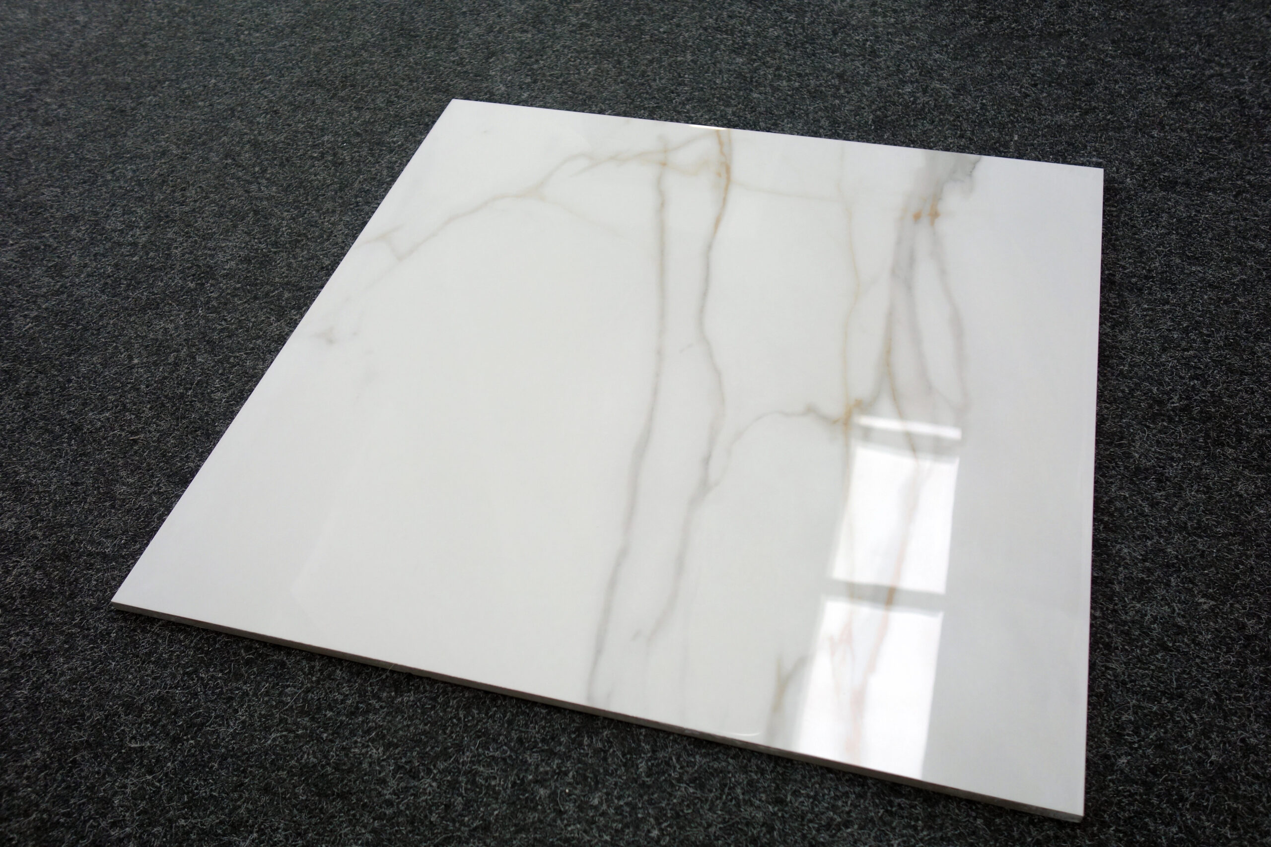 Gres MARBLE D'oro poler 60x60 OUTLET
